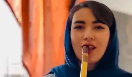 نغمه زمردی نوازنده نی